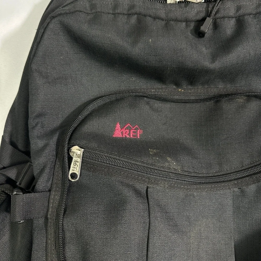 REI‎ Rolling Backpack Black Wheeled Travel Pack Carry On Luggage 30